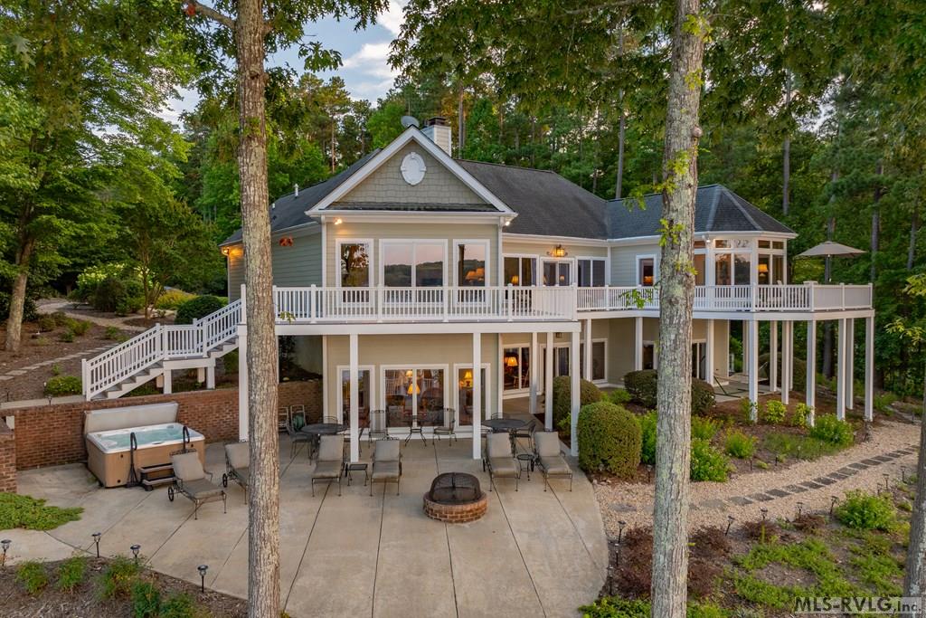 283 Lakewoods Drive