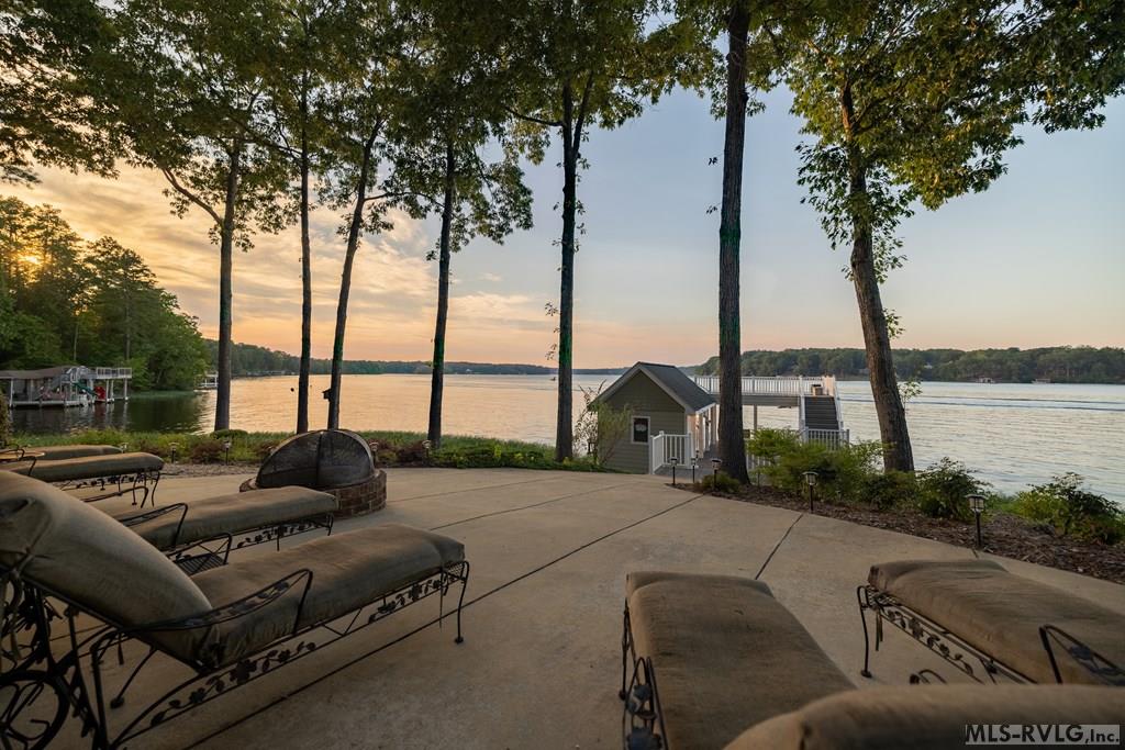 283 Lakewoods Drive