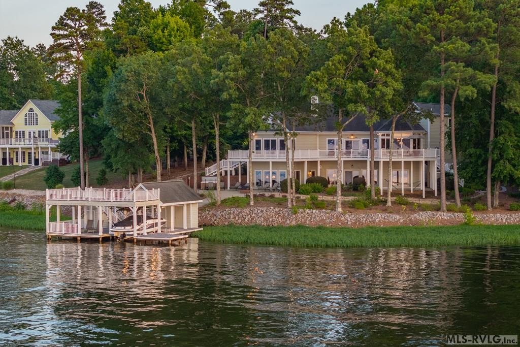 283 Lakewoods Drive