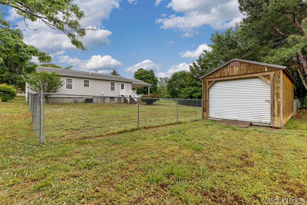 800 Woodland Drive
