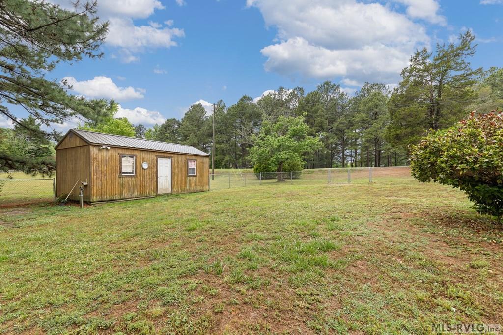 800 Woodland Drive
