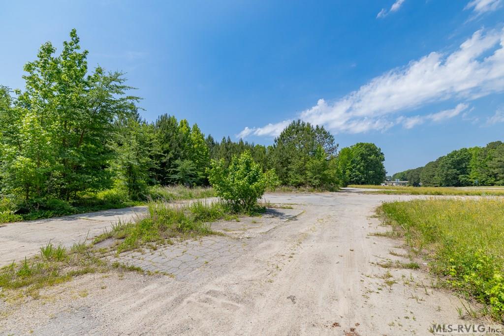 TBD N Mecklenburg Avenue