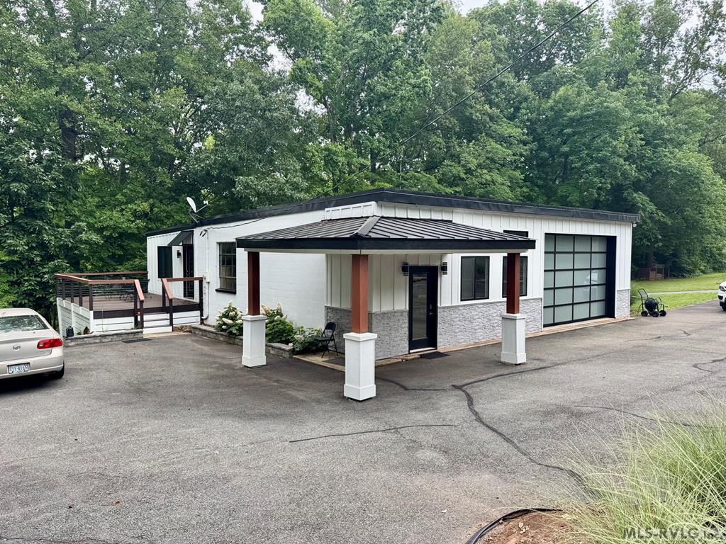 971 Big River Road