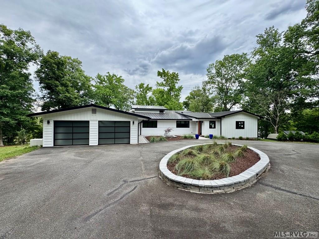 971 Big River Road