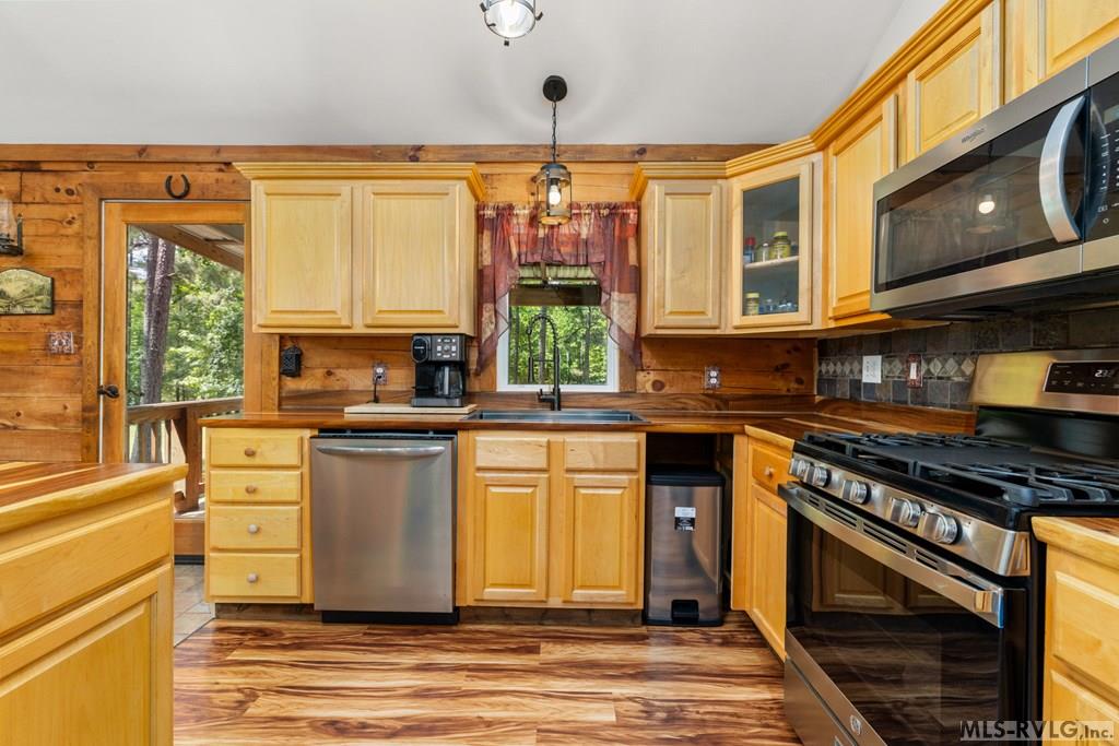 109 E Lizard Bay Drive