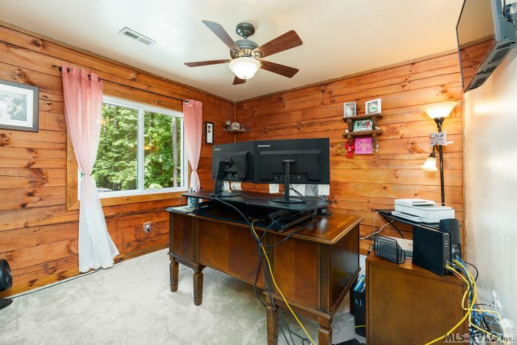 109 E Lizard Bay Drive