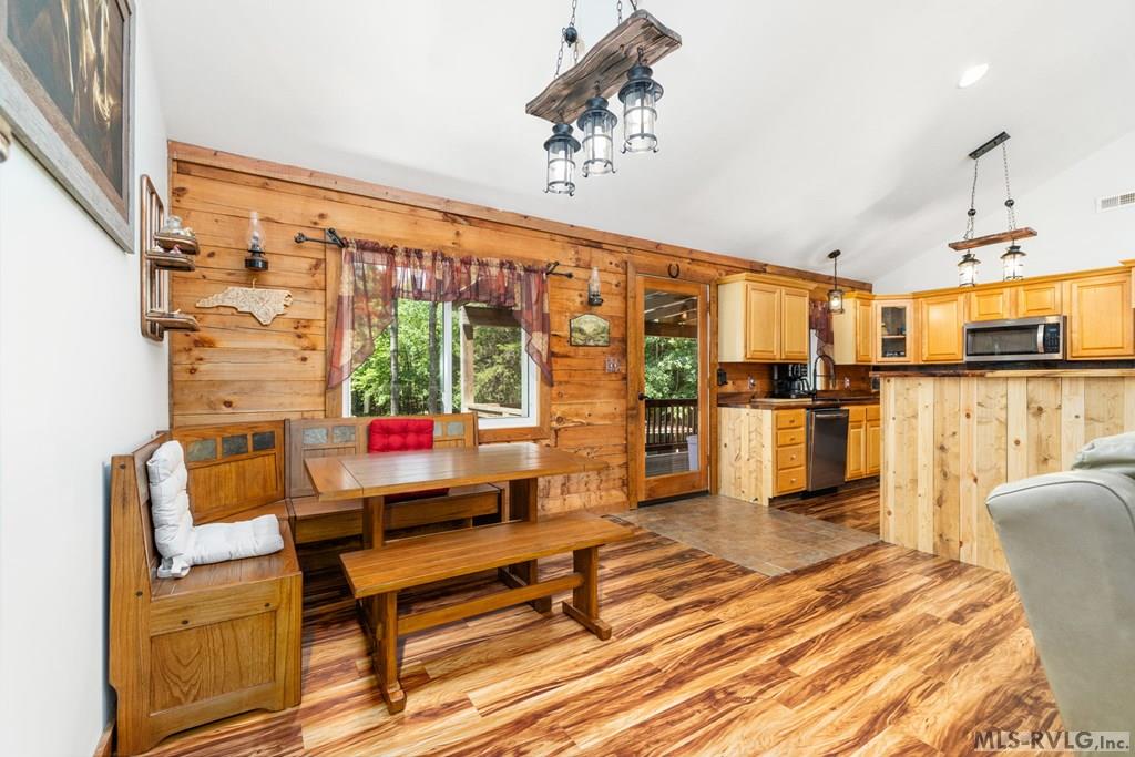 109 E Lizard Bay Drive