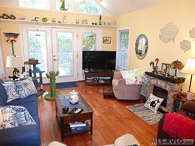 124 Windy Pointe Circle
