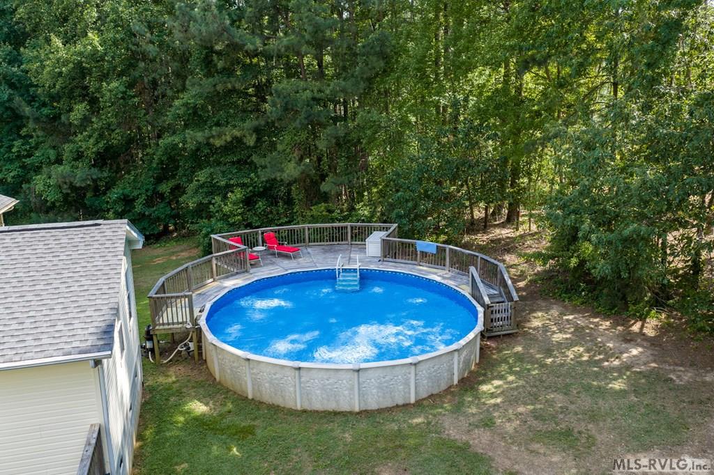 113 Parkside Ct