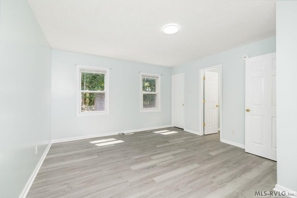 113 Parkside Ct