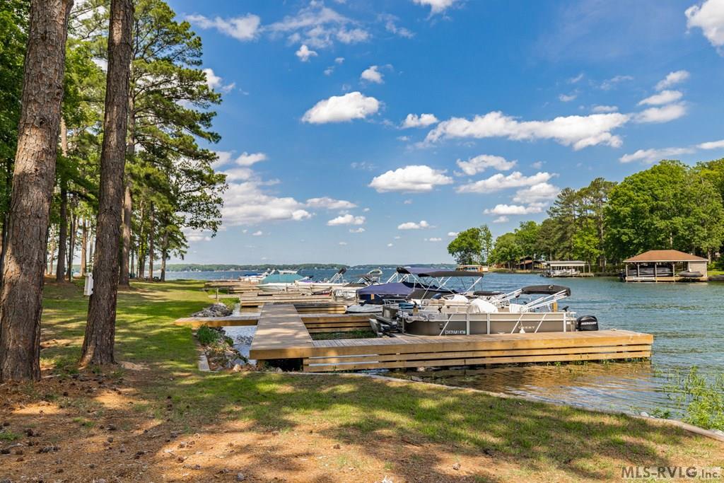 113 Parkside Ct