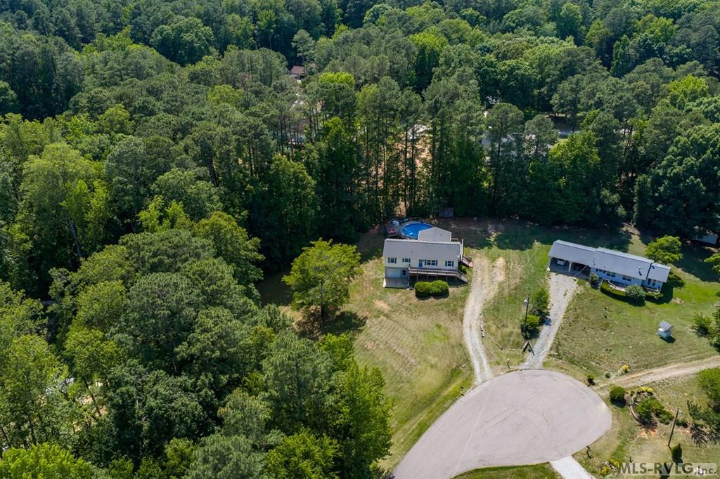 113 Parkside Ct
