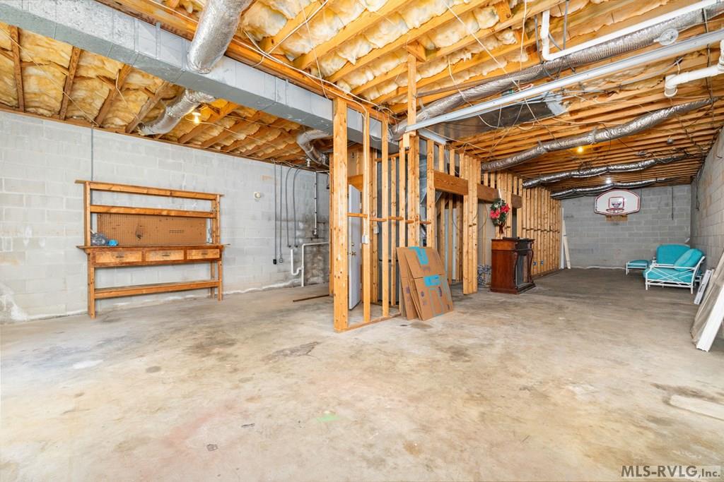 113 Parkside Ct
