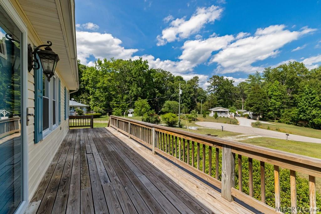 113 Parkside Ct