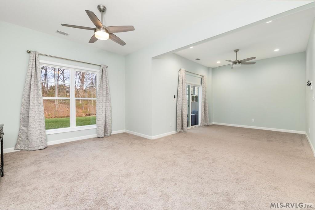 117 Rowboat Way
