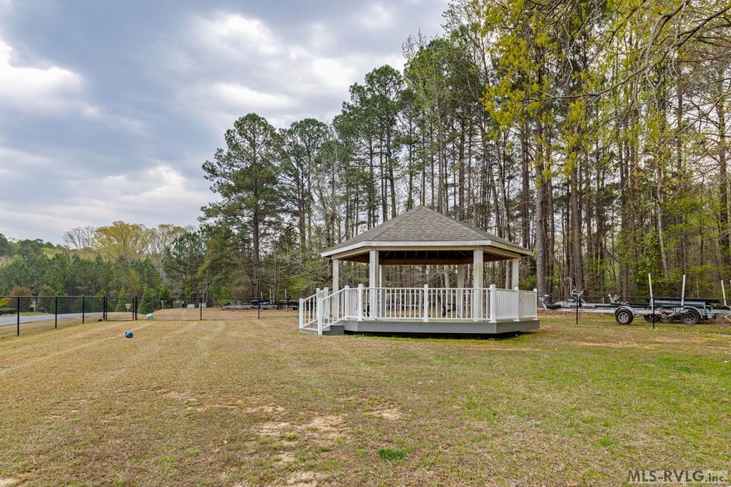 117 Rowboat Way
