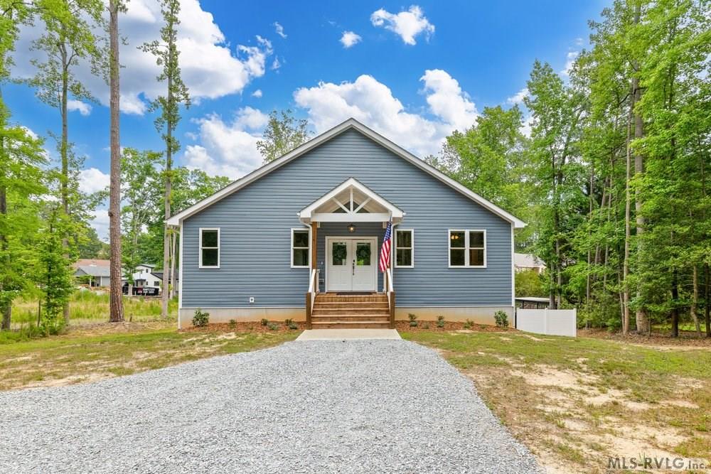 116 Watermans Dr
