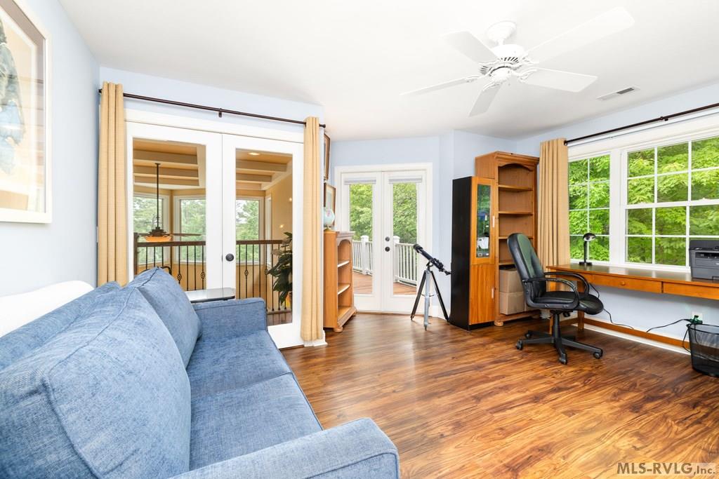 1041 Alexander Drive