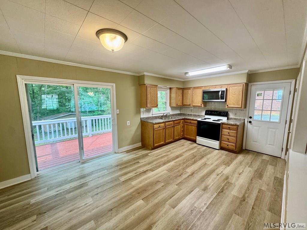 284 Evergreen Road