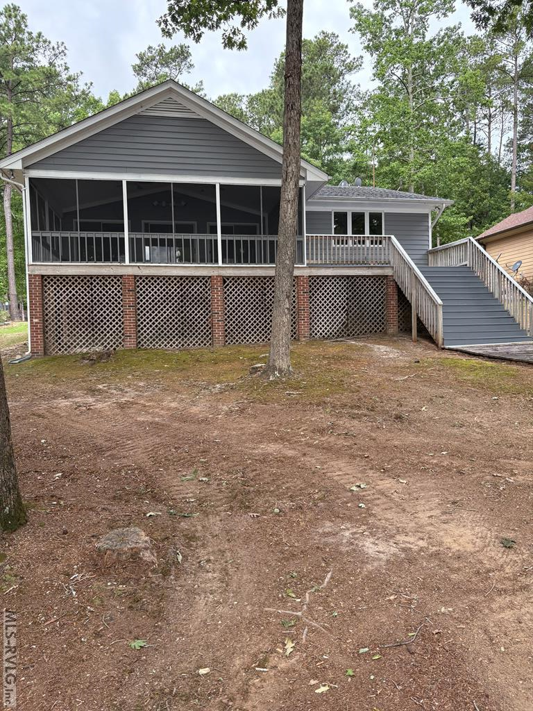 192 Watermans Dr