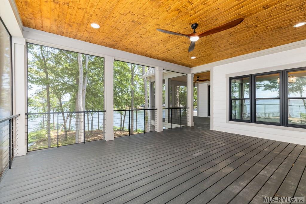 137 Syds Bluff