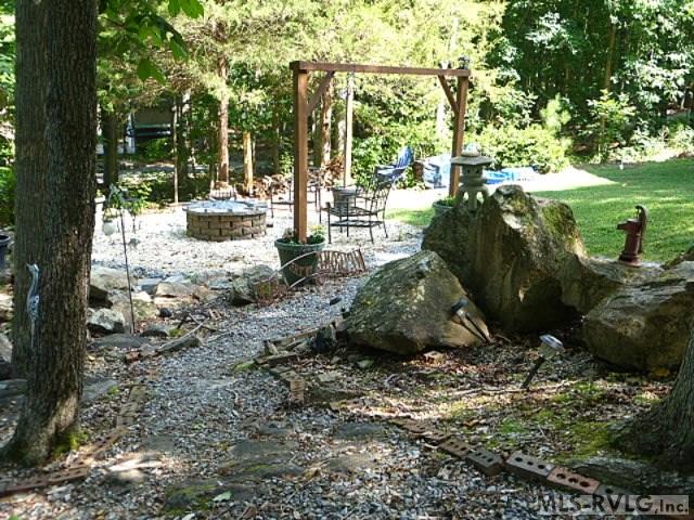 142 Windy Pointe Circle