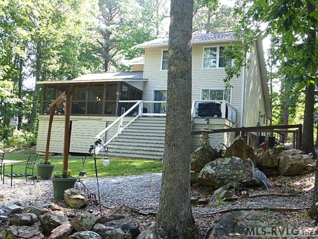 142 Windy Pointe Circle