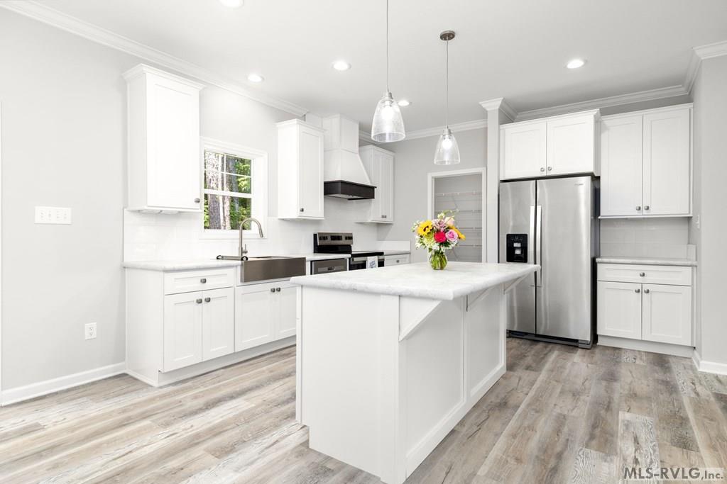 104 Aspen Ct