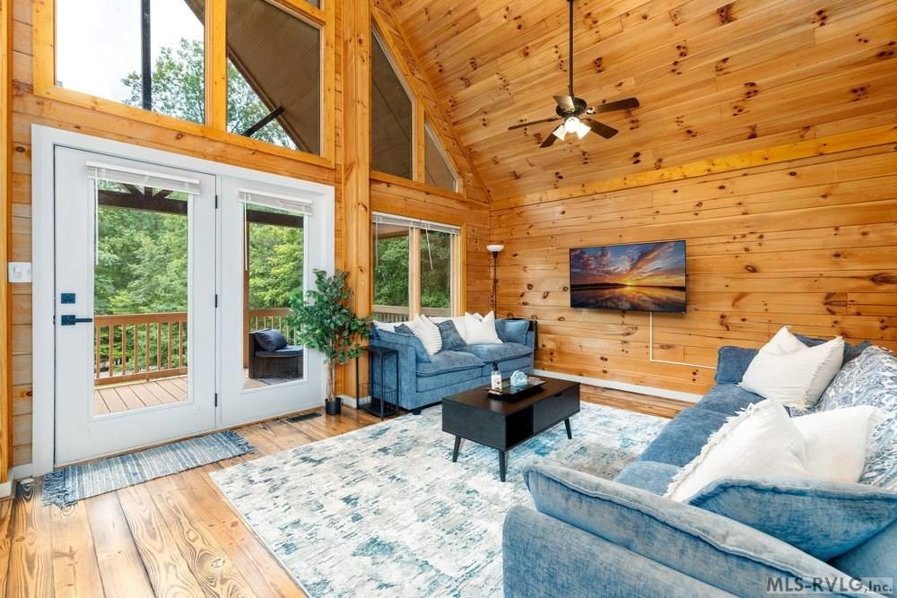 144 Windward Drive