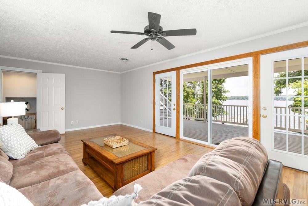 108 Dogwood Pointe Dr