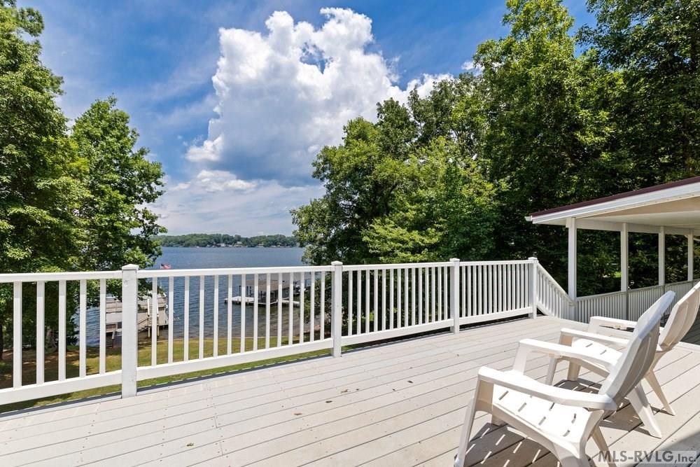 108 Dogwood Pointe Dr