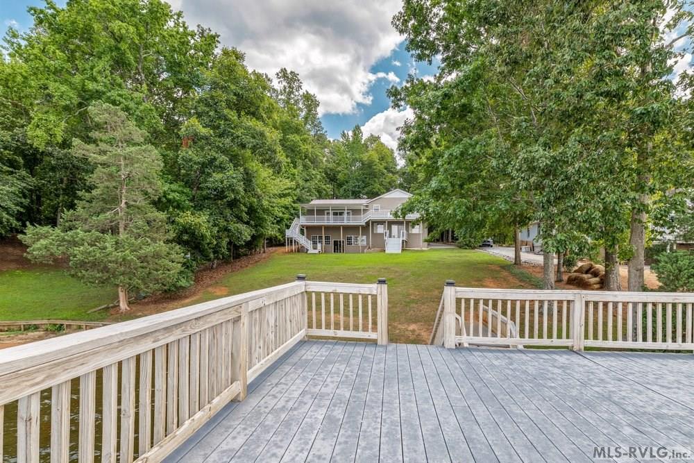 108 Dogwood Pointe Dr