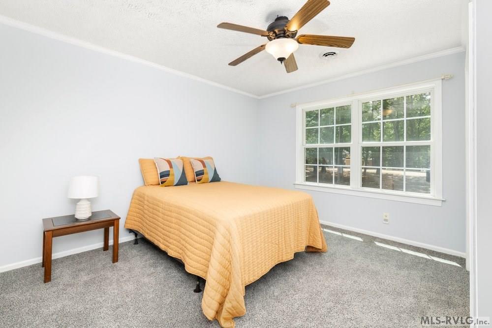 108 Dogwood Pointe Dr