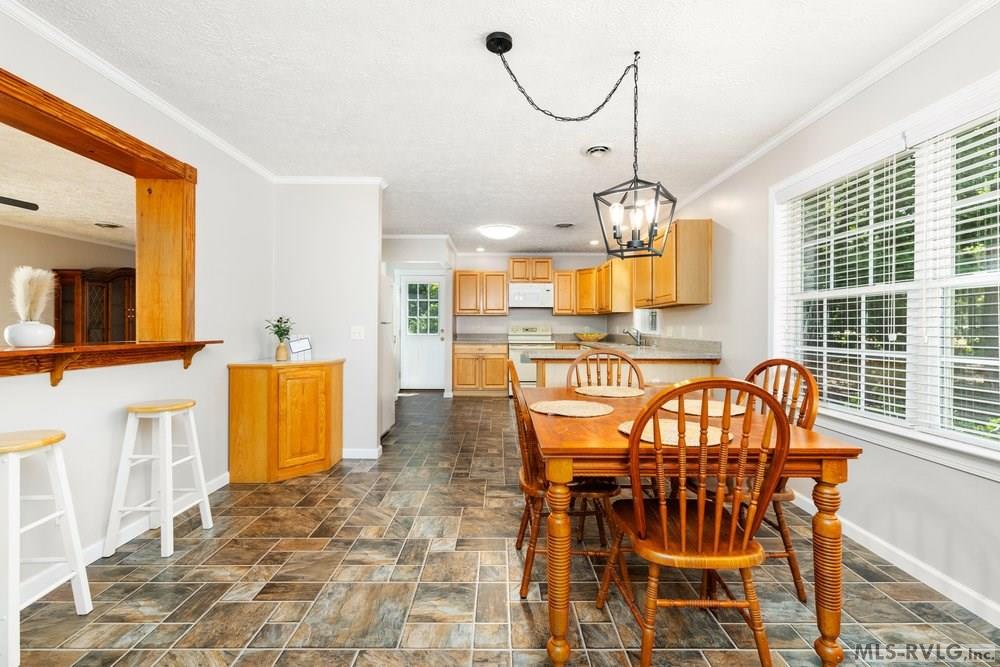 108 Dogwood Pointe Dr