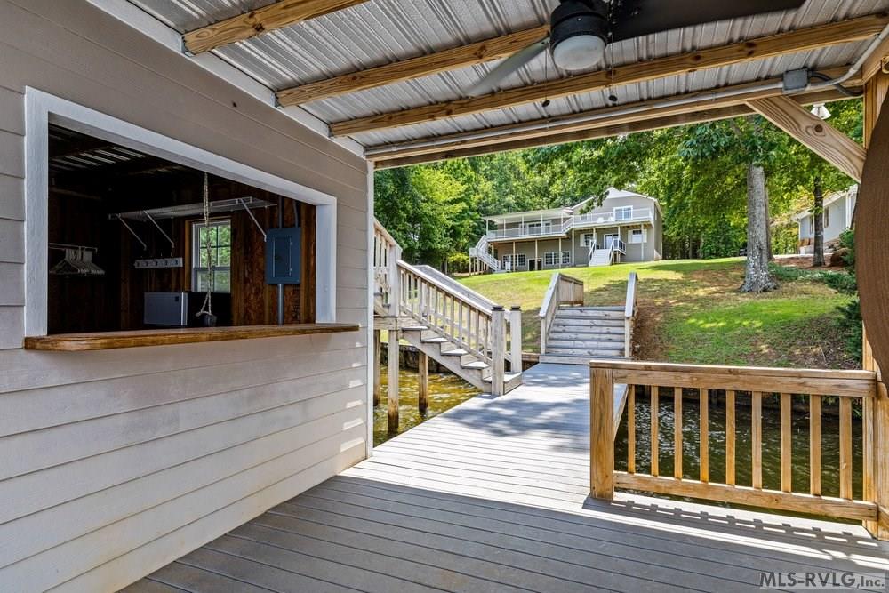108 Dogwood Pointe Dr