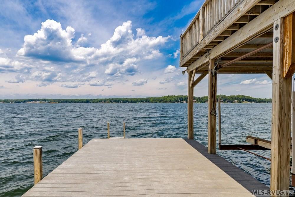 108 Dogwood Pointe Dr