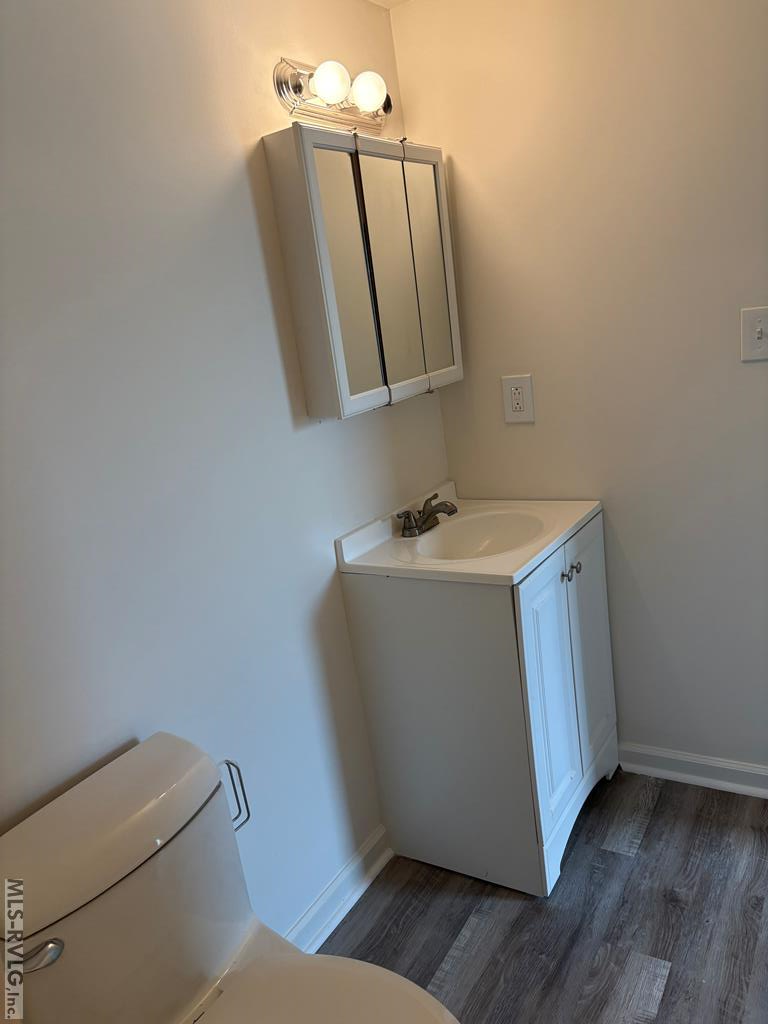105 Woodlawn Ave