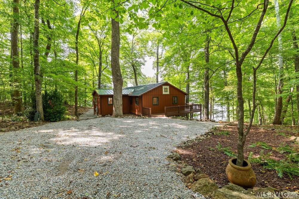 143 Laurel Bluff