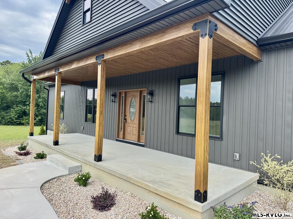 2794 Cow Road