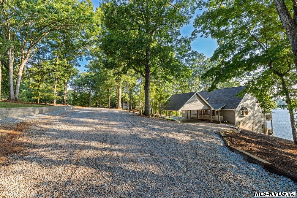 170 Lake Forest Road