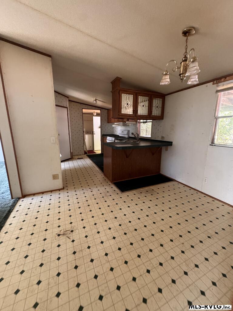 1736 Great Creek Drive