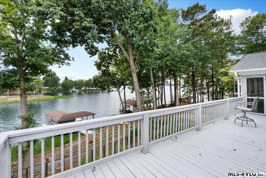 211 Woodhaven Lane