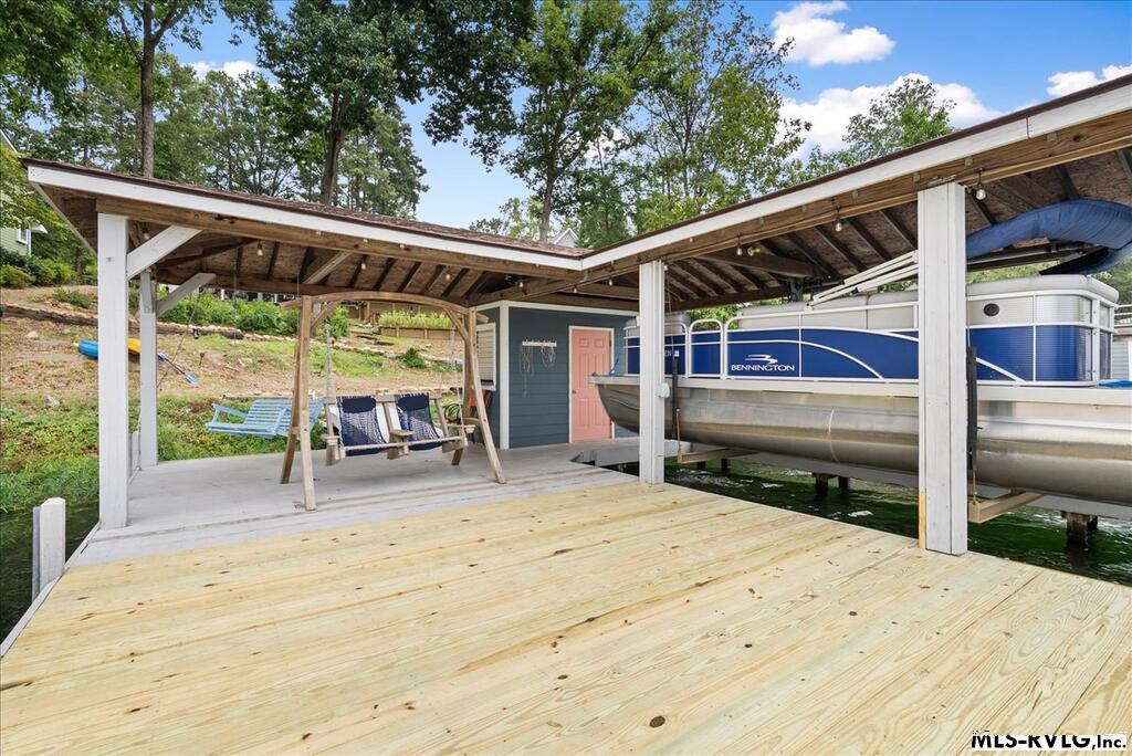 211 Woodhaven Lane