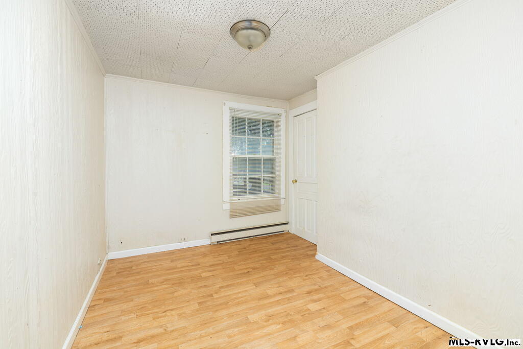 211 N. Mecklenburg Ave.