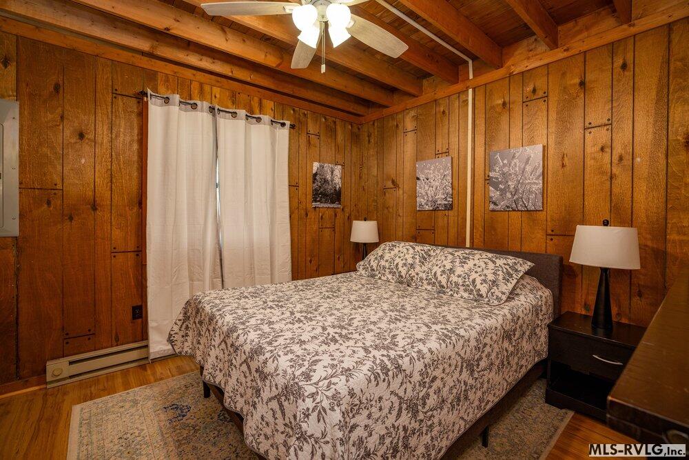 104 Gum Ct