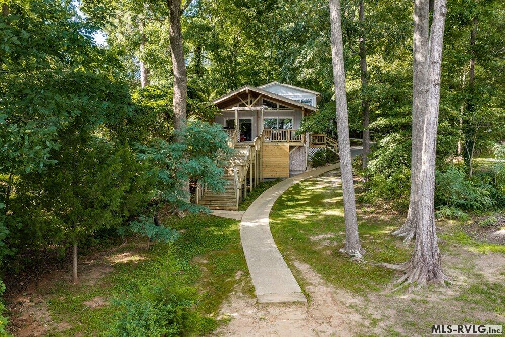 104 Gum Ct
