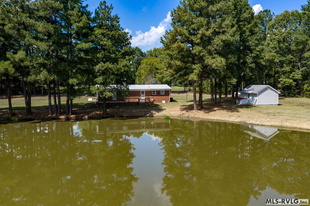 1554 Traffic Road