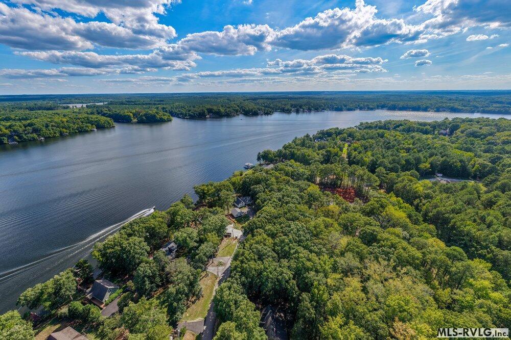 147 Lees Ct