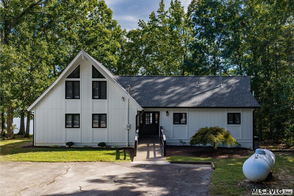 147 Lees Ct