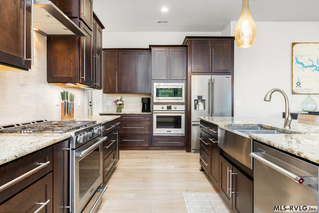 118 Fleming Meadows Drive